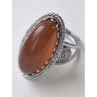 Крупный перстень. Кольцо. Янтарь. СССР