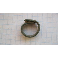 Косное кольцо, далекий предок современных резинок. Бронза.