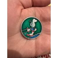 Ну погоди значок