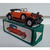 Игрушка Автомобиль ИА 1933 СССР упаковке. Масштаб 1:43
