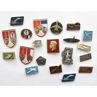 Все лоты с рубля.Значки Космос,самолеты