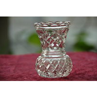Ваза , вазочка  ( Богемия )   7,5 см   ( целая )