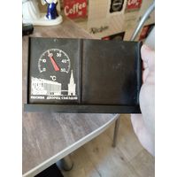 Механический градусник ссср,карболит,с рубля