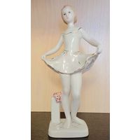 Юная балерина,фарфор,ЛФЗ