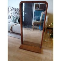 Зеркало старое, дерево, тяжелое 105Х54 см.