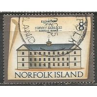 Норфолк. Здание Конвента. 1973г. Mi#142.