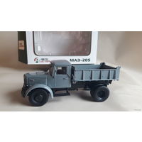 МАЗ-205 самосвал АИСТ 1:43 Обмен возможен Автоистория