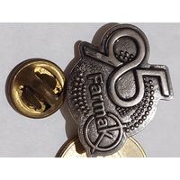 Значок " 95 лет Фармак т.м. "