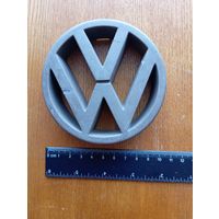 Знак Volkswagen, пластик, оригинал
