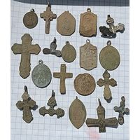 Крестики и Образки