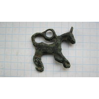 Древняя привеска. Бронза.