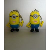 Игрушка брелок фонарик Миньон