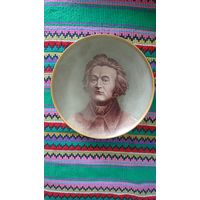 Портрет Адама Мицкевича блюдо, фарфор