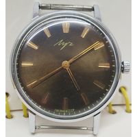 Часы "Луч 2209" костюмные,ультратонкие , не частый циферблат хамелион