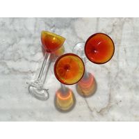 Селеновые рюмки винтаж 10 х 4,5см цветное стекло