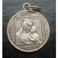 Медальон католический