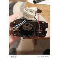 Инвертор 12/220 автомобильный EG PWC 002