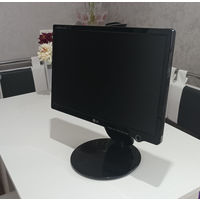 Монитор LG Flatron L197 WH (старт с 30 рублей без минималки)