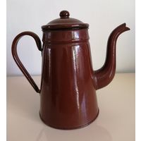 Винтажный эмалированный кофейник