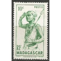 Французский Мадагаскар. Танцор с копьём. 1946г. Mi#387.