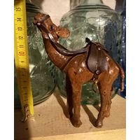 Ретро фигурка, статуэтка  верблюда,  папьемаше