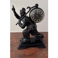 Настольные часы Касли Клоун хранитель времени 1970