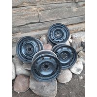 Штампованные диски на Fiat Ulysse (PEUGEOT 806, Lancia Zeta, Citroen Evasion)