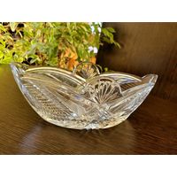 Конфетница ладья,  хрусталь, алмазная грань.