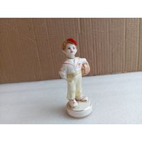 Статуэтка (битая)