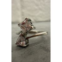 Перстень СЕРЕБРО 925 пр.  17.75 р-р  (20)    Распродажа коллекции!!!