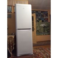 С 1 рубля! Двухкамерный холодильник  Indesit  NBHA 180. Ставки не снимаю! Самовынос и самовывоз с улицы Волоха. Читайте описание.