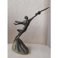 Все лоты с рубля.Статуэтка Через тернии к звездам. НИМОР.СССР, бронза .