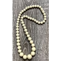 Бусы. Бусы из айворина