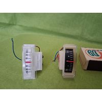 Индикаторы стрелочные импортные 80-х годов