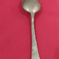 Очень интересная (по весу и серебрению) старинная  столовая ложка, компании (GOTLIB WELLNER: 1850-1946г.г.), Германия,  с клеймом: GOWE 90_45., находка, оригинал