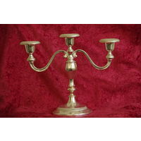 Подсвечник с серебрением ( высота  23,5 см , ширина 28 см )