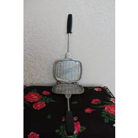 Советская форма вафельница для выпечки вафель