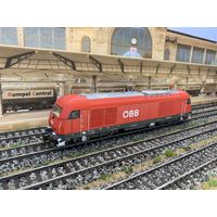 Локомотив Rh 2016 093 PIKO. Масштаб HO 1:87.