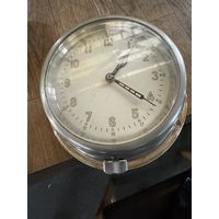 Часы корабельные