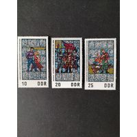 ГДР 1968 Полная серия марок "Национальный мемориал Заксенхаузене. Витражи" (чистые**) Mi.1346-1348 каталог 0.80 евро