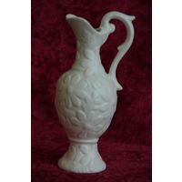 Кувшин фарфоровый   ( целый )  15,5 см