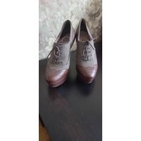 Ботинки женские бу.