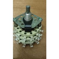 Переключатель галетный на керамике 1972г