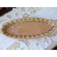 Тарелка, блюдо,обливная керамика, ручная роспись.СССР