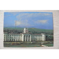 Щербаков С., Душанбе. Площадь Айни. Музей изобразительных искусств; 1989, чистая.