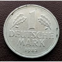 1 марка ФРГ. 1982 год. F