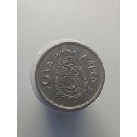 5 песет 1975 года в звезде 1980 лот 43