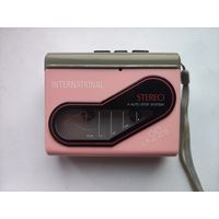 Аудио плеер INTERNATIONAL LK22S стерео идеальное сост.