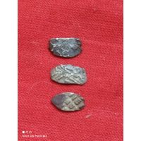 Чешуйки , серебро,три штуки,Хорошие.