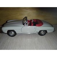 MERCEDES-BENZ 190 SL1/43.